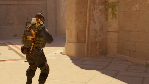 Close-up of the aim point just before the throw