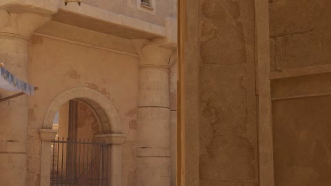 Close-up of the aim point just before the throw