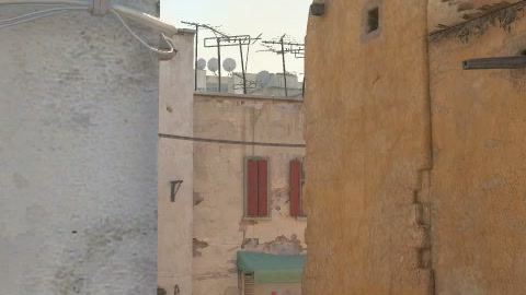 Close-up of the aim point just before the throw