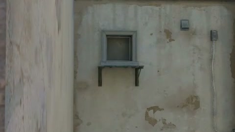 Close-up of the aim point just before the throw