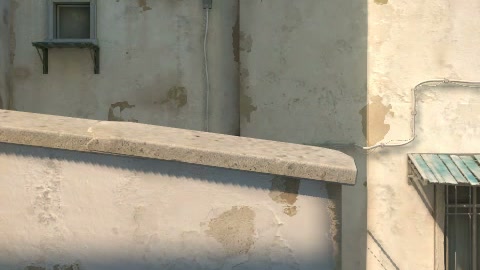 Close-up of the aim point just before the throw