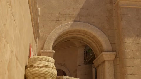 Close-up of the aim point just before the throw